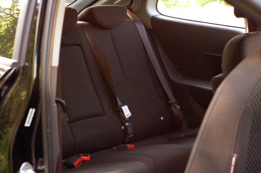  Hyundai Accent SE 2008 года  (фото 8 из 37)